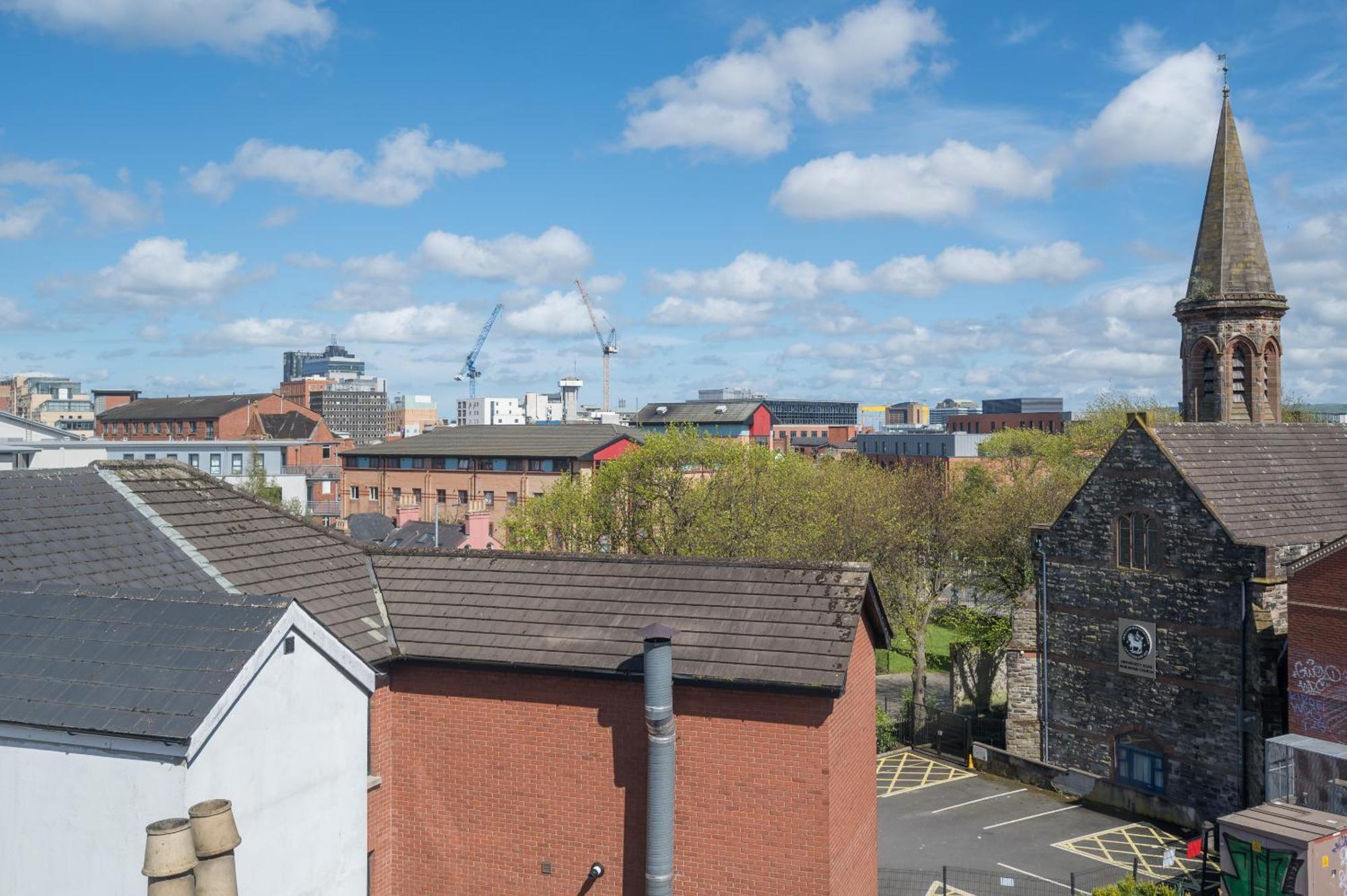 Central Belfast Apartments Queen'S Hideaway Exterior foto